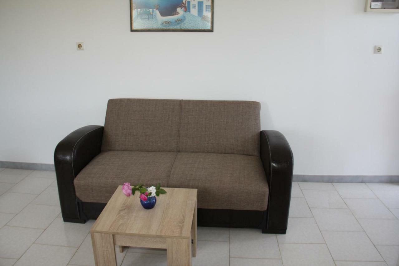 Kalypso Apartments Lipsi Exterior photo